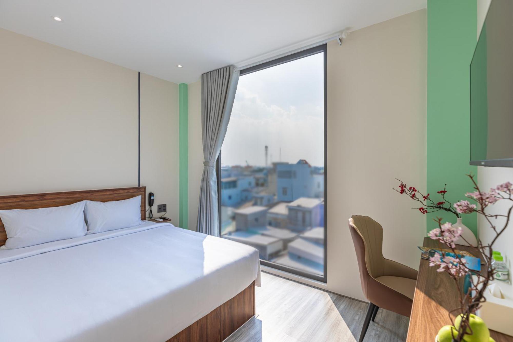 V'Luna Hotel - Managed By Thm Can Tho Dış mekan fotoğraf